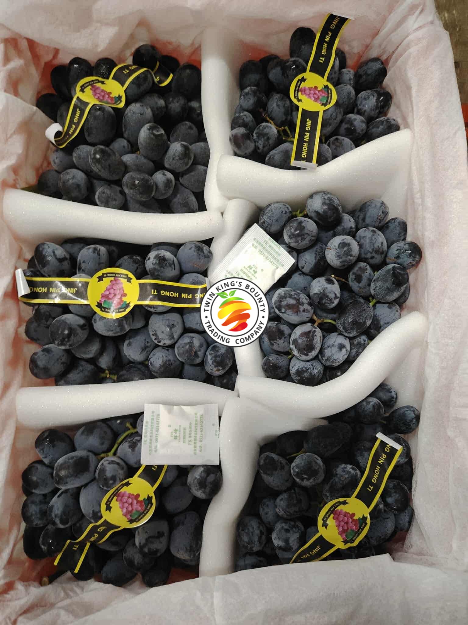 Black Grapes